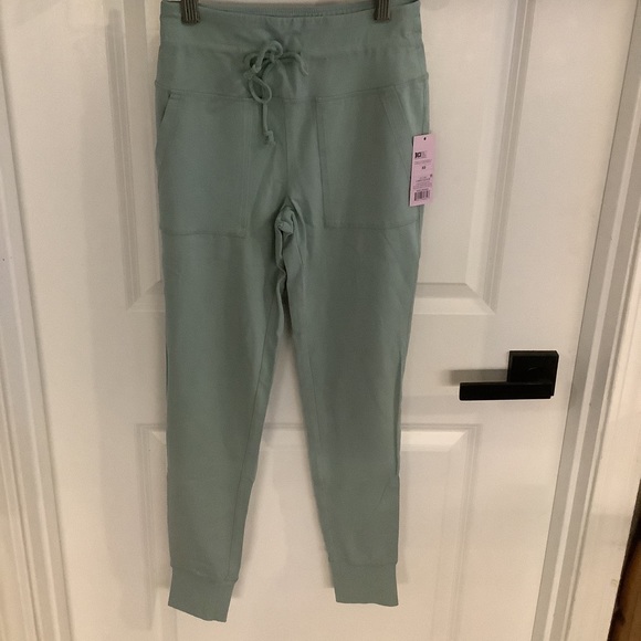 Wild Fable - High Waisted Leggings with Pockets - St. Armando’s Blue - Picture 2 of 10